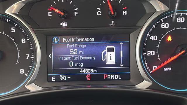 2019 Silver Ice Metallic Chevrolet Equinox LT FWD SUV