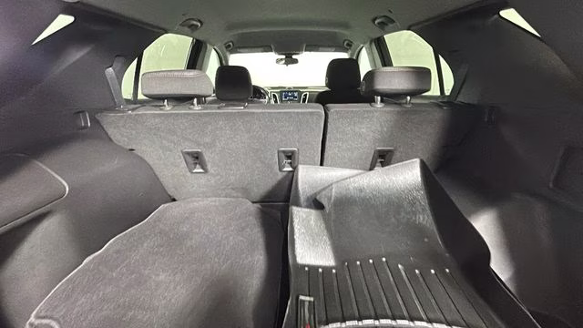 2019 Silver Ice Metallic Chevrolet Equinox LT FWD SUV