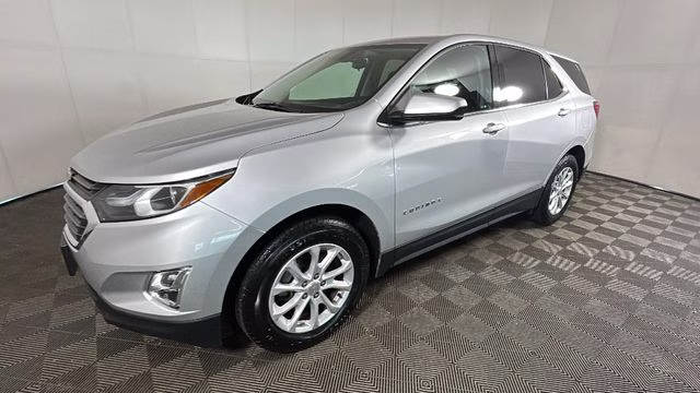 2019 Silver Ice Metallic Chevrolet Equinox LT FWD SUV