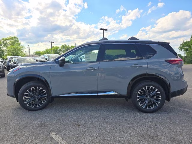 2026 Boulder Gray/Super Black Nissan Rogue Platinum AWD SUV