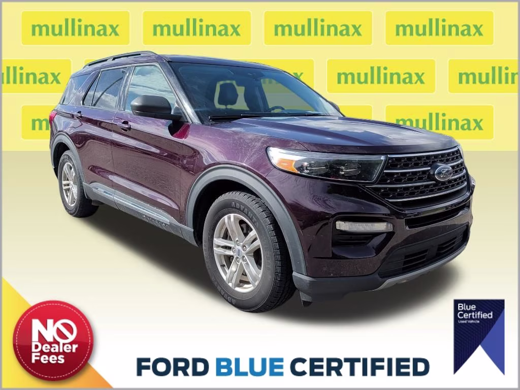 2023 Jewel Red Metallic Tinted Clearcoat Ford Explorer XLT RWD SUV