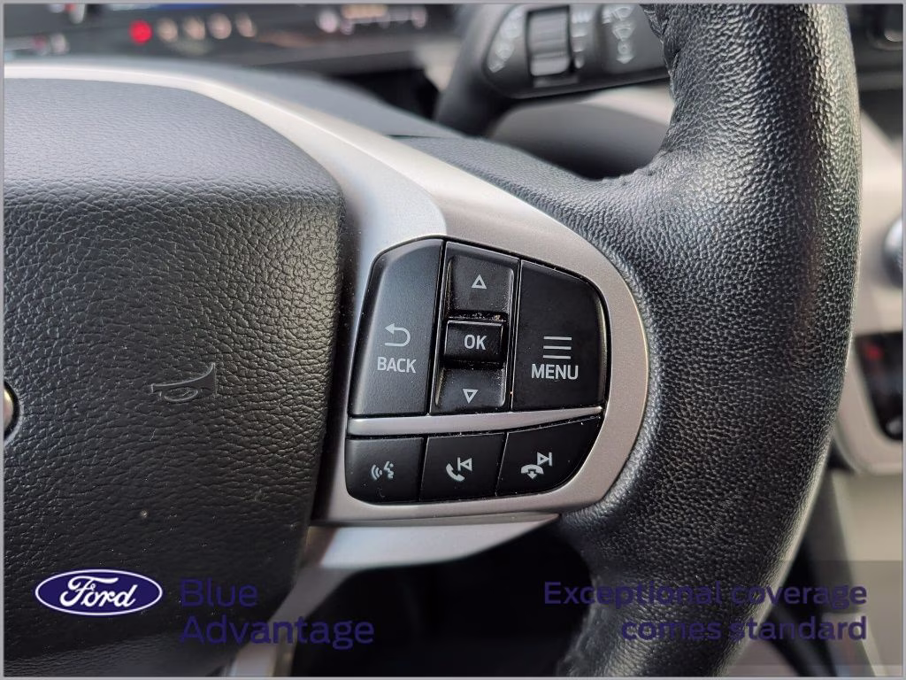 2023 Jewel Red Metallic Tinted Clearcoat Ford Explorer XLT RWD SUV