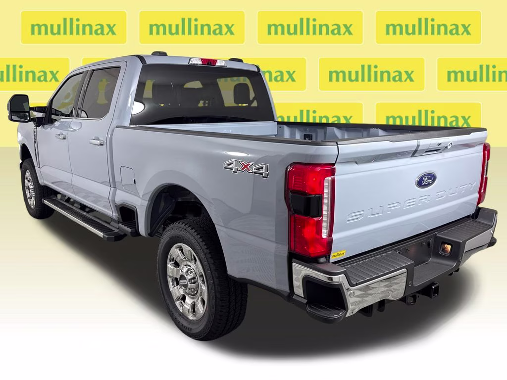 2026 Glacier Gray Metallic Tri-Coat Ford Super Duty F-250 SRW Lariat 4X4 Truck