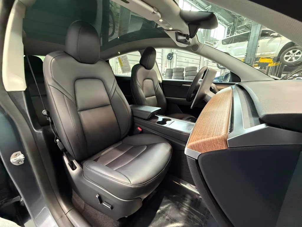 2023 Midnight Silver Metallic Tesla Model Y Long Range AWD SUV