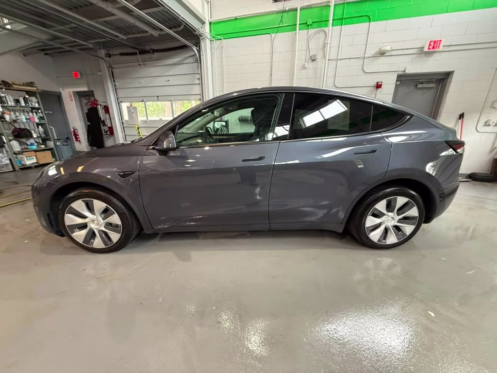 2023 Midnight Silver Metallic Tesla Model Y Long Range AWD SUV