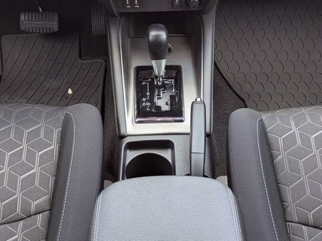 2026 Labrador Black Pearl Mitsubishi Outlander Sport 2.0 ES 4X4 SUV