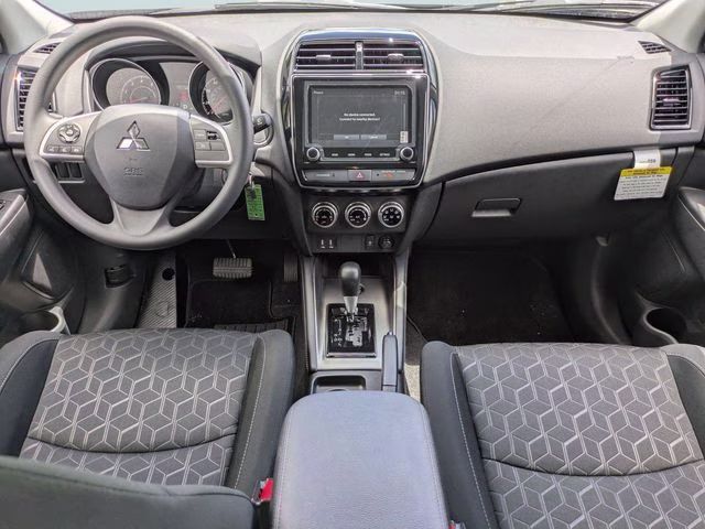 2026 Labrador Black Pearl Mitsubishi Outlander Sport 2.0 ES 4X4 SUV
