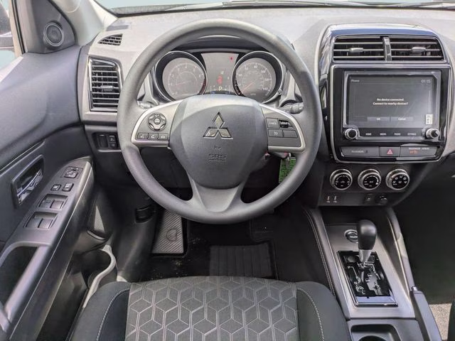 2026 Labrador Black Pearl Mitsubishi Outlander Sport 2.0 ES 4X4 SUV