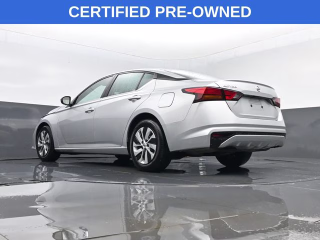 2022 Brilliant Silver Metallic Nissan Altima 2.5 S FWD Sedan