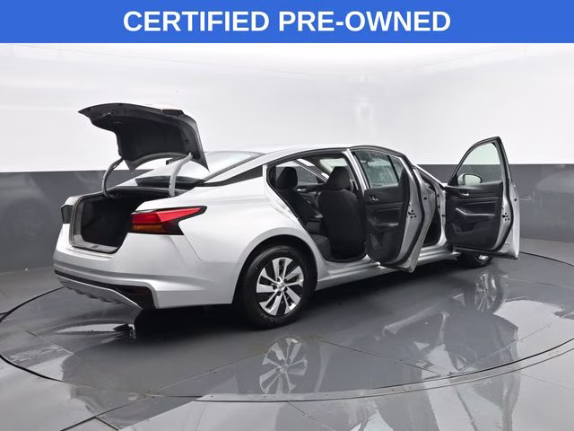 2022 Brilliant Silver Metallic Nissan Altima 2.5 S FWD Sedan