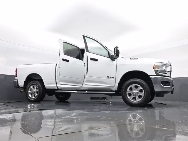 2024 Bright White Clearcoat Ram 2500 Big Horn 4X4 Truck