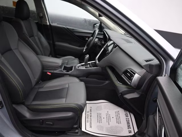 2020 Ice Silver Metallic Subaru Outback Onyx Edition XT AWD SUV