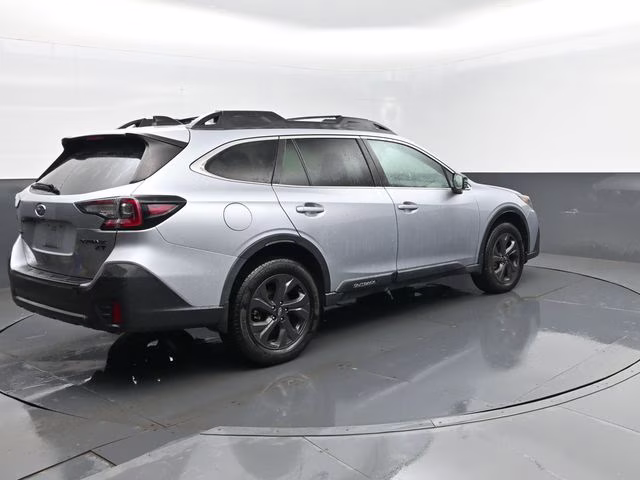 2020 Ice Silver Metallic Subaru Outback Onyx Edition XT AWD SUV