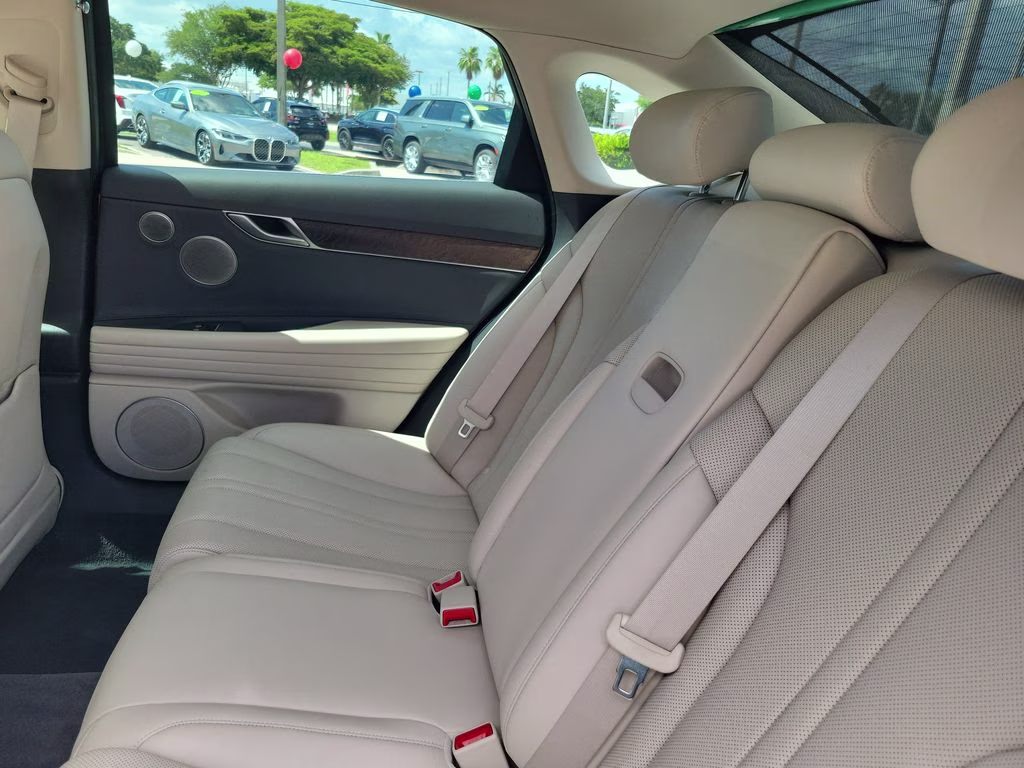 2024 Alta White Genesis G80 2.5T Advanced AWD Sedan