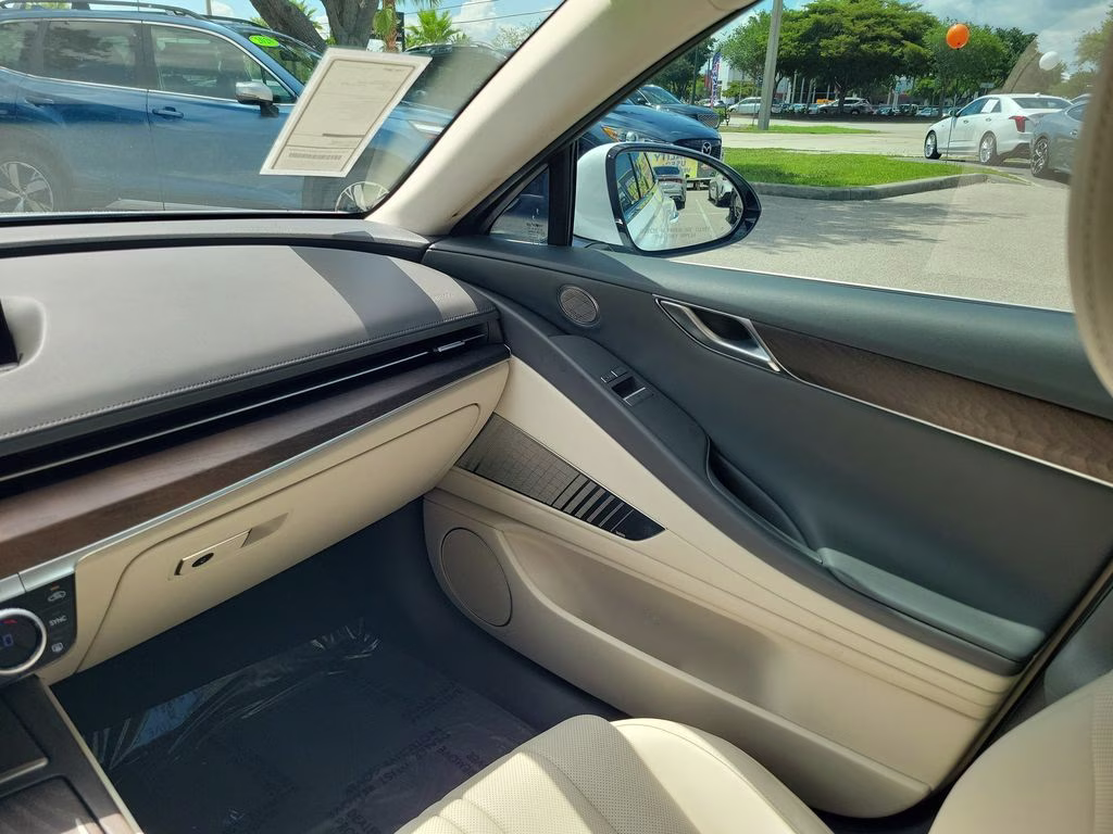 2024 Alta White Genesis G80 2.5T Advanced AWD Sedan