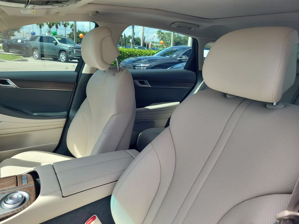 2024 Alta White Genesis G80 2.5T Advanced AWD Sedan
