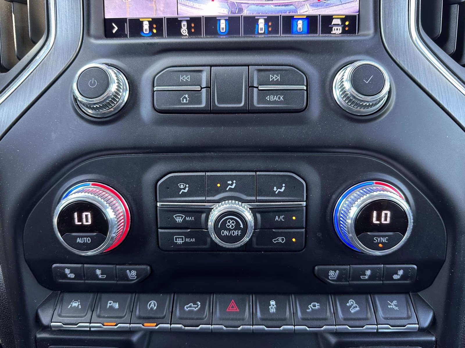 2021 White Frost Tricoat GMC Sierra 1500 4WD Crew Cab 147 Denali 4X4 Truck