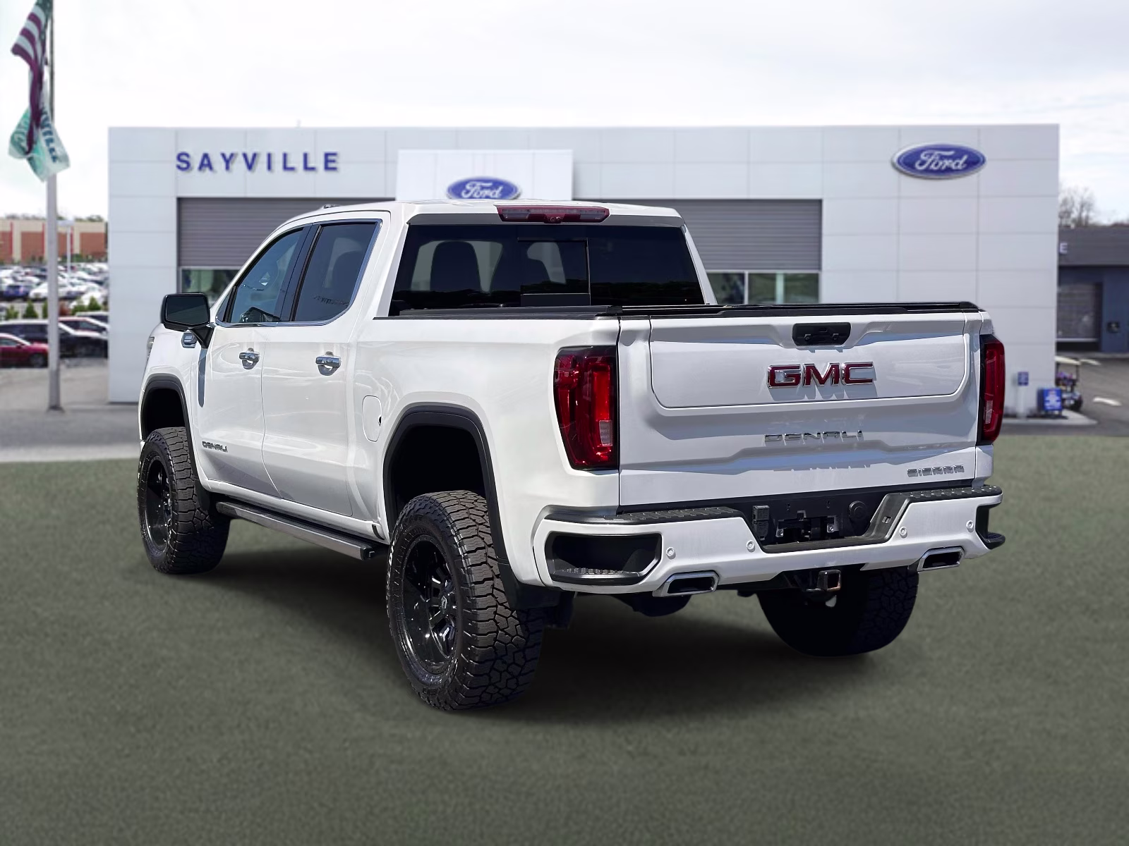 2021 White Frost Tricoat GMC Sierra 1500 4WD Crew Cab 147 Denali 4X4 Truck