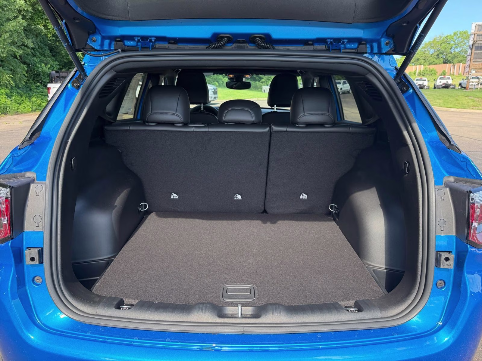2026 Hydro Blue Pearlcoat Jeep Compass Latitude 4X4 SUV