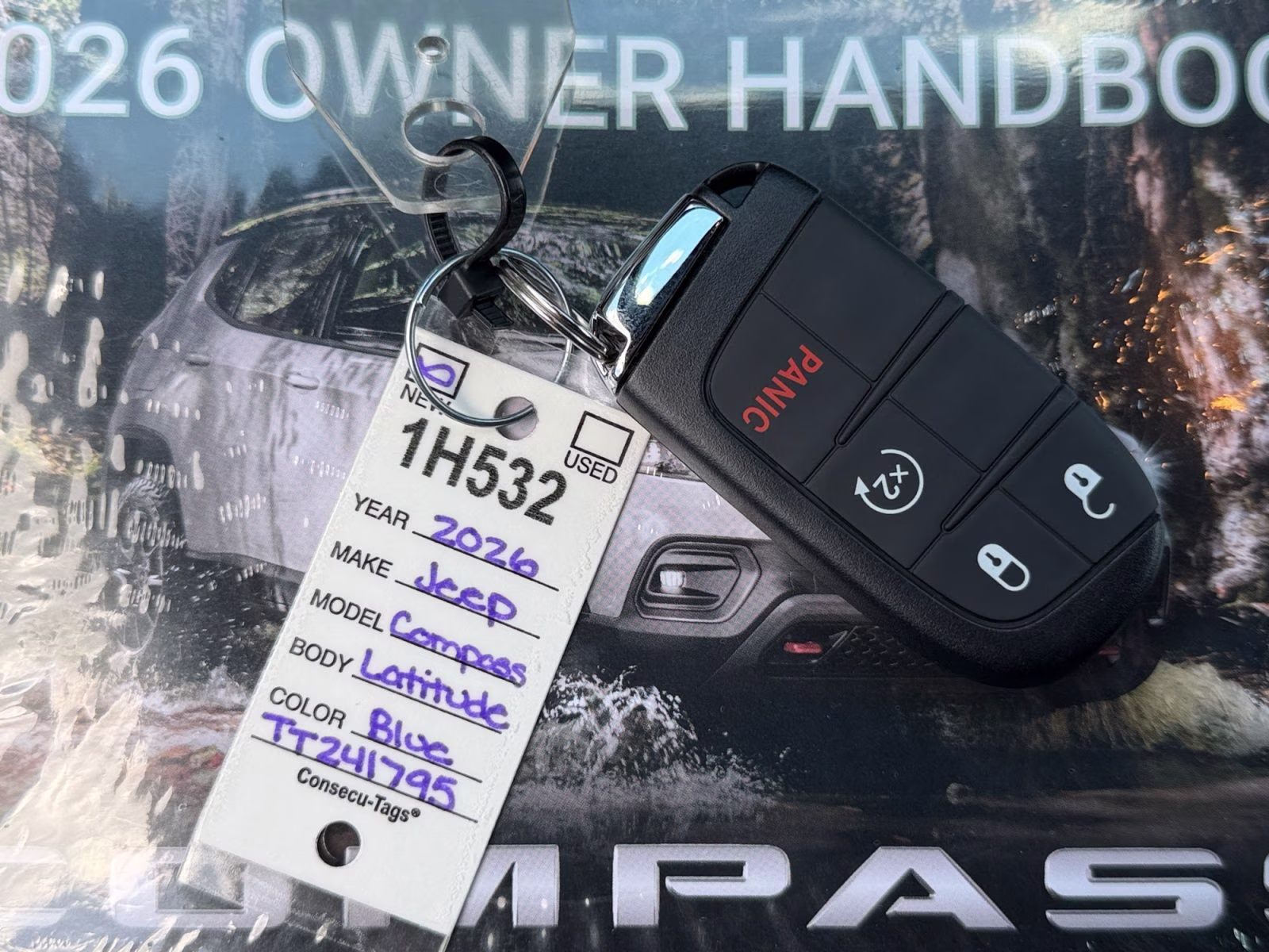 2026 Hydro Blue Pearlcoat Jeep Compass Latitude 4X4 SUV