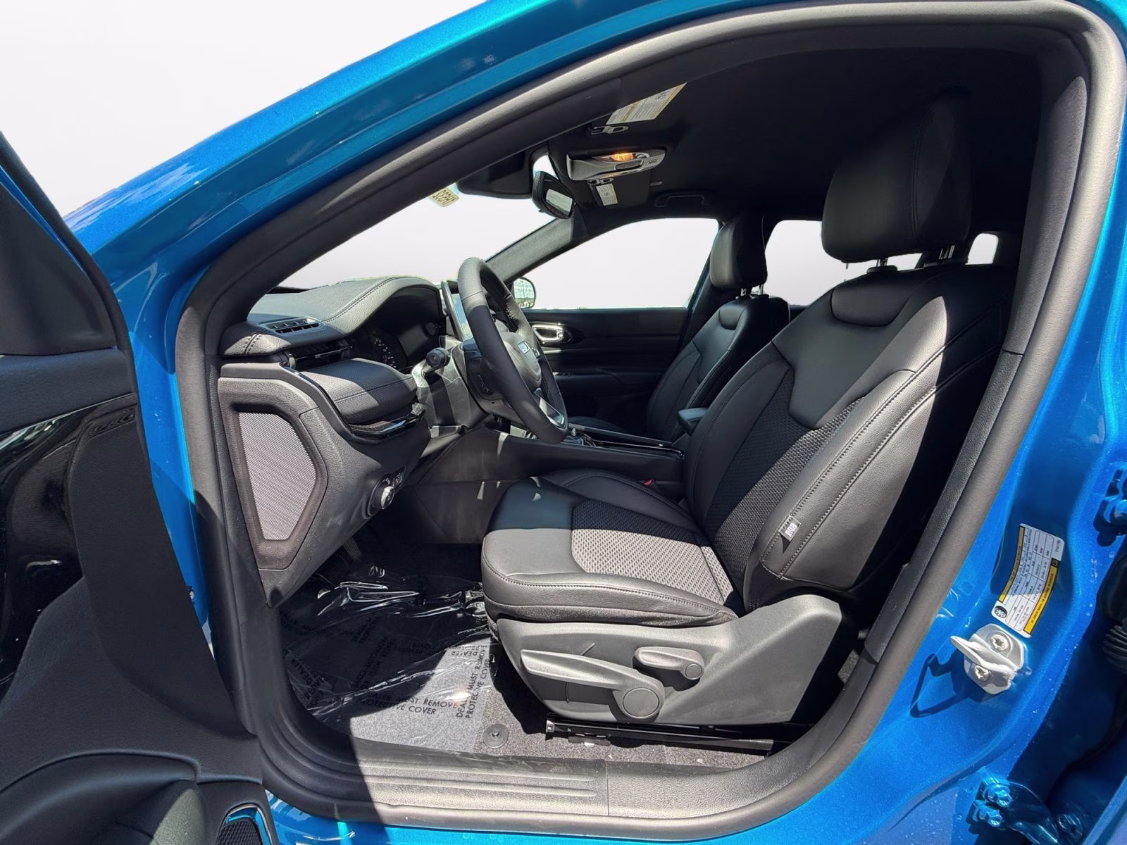 2026 Hydro Blue Pearlcoat Jeep Compass Latitude 4X4 SUV