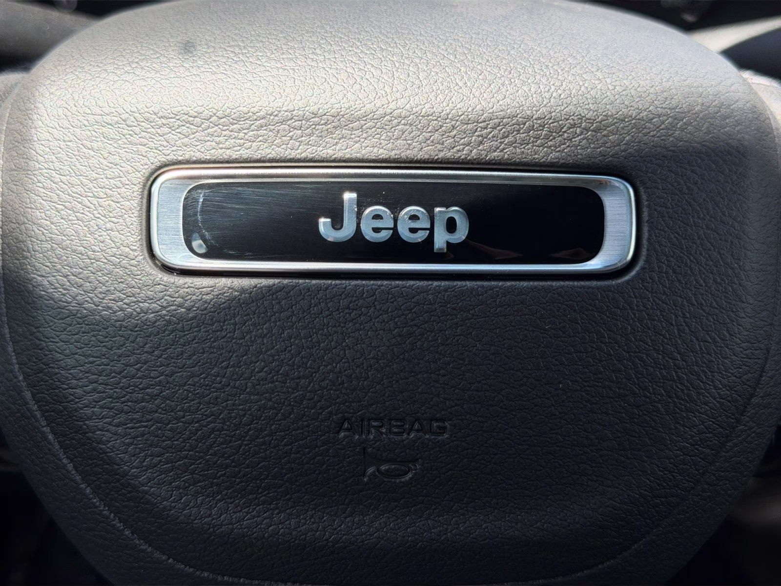 2026 Red Hot Pearlcoat Jeep Compass Latitude 4X4 SUV
