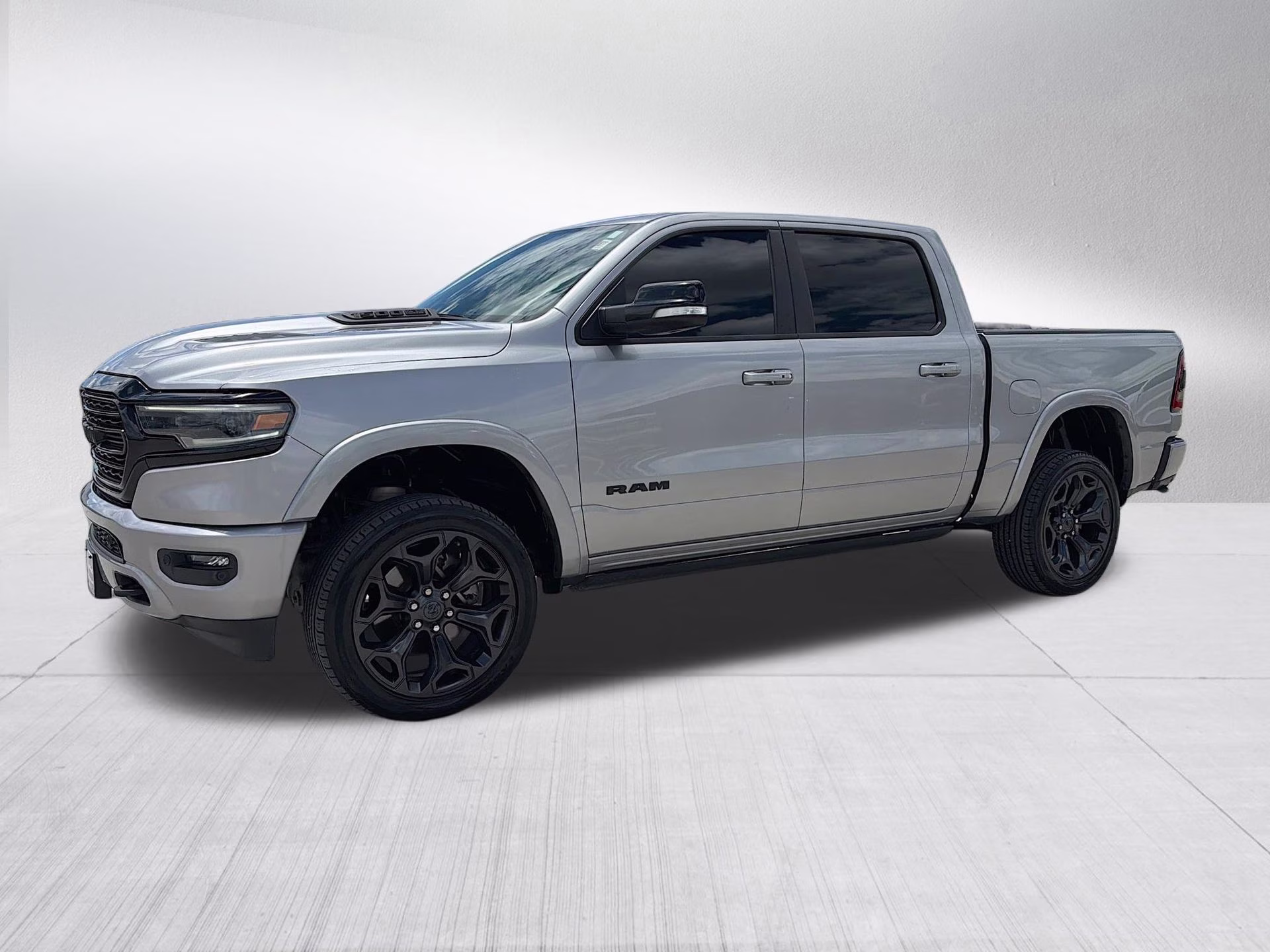 2021 Billet Silver Metallic Clearcoat Ram 1500 Limited 4X4 Truck