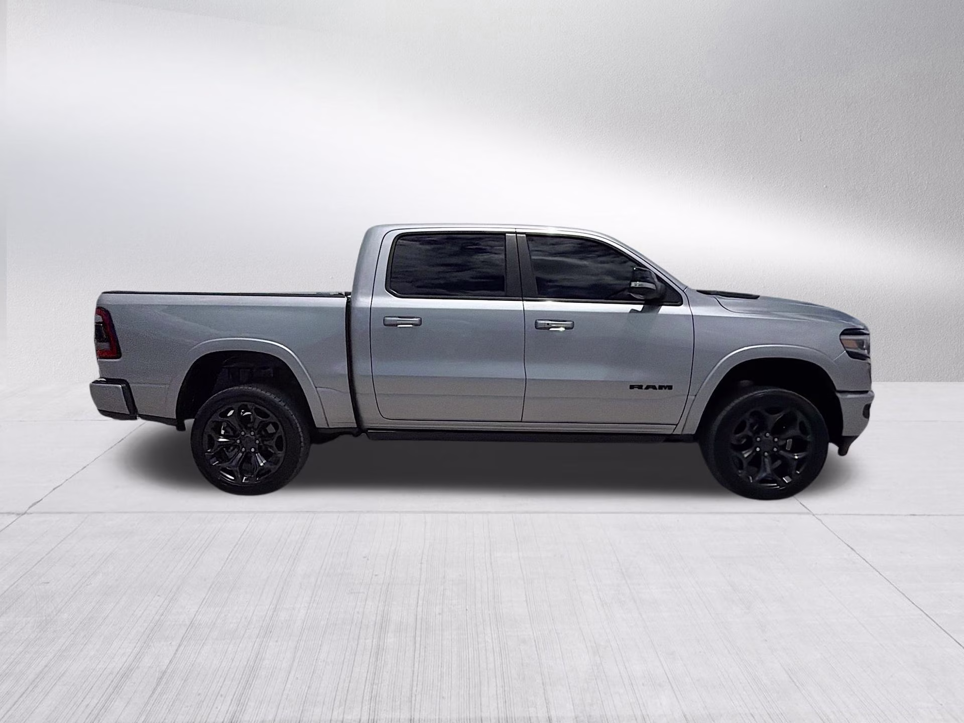 2021 Billet Silver Metallic Clearcoat Ram 1500 Limited 4X4 Truck