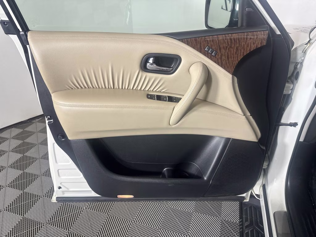 2019 Pearl White Tricoat Nissan Armada SL RWD SUV