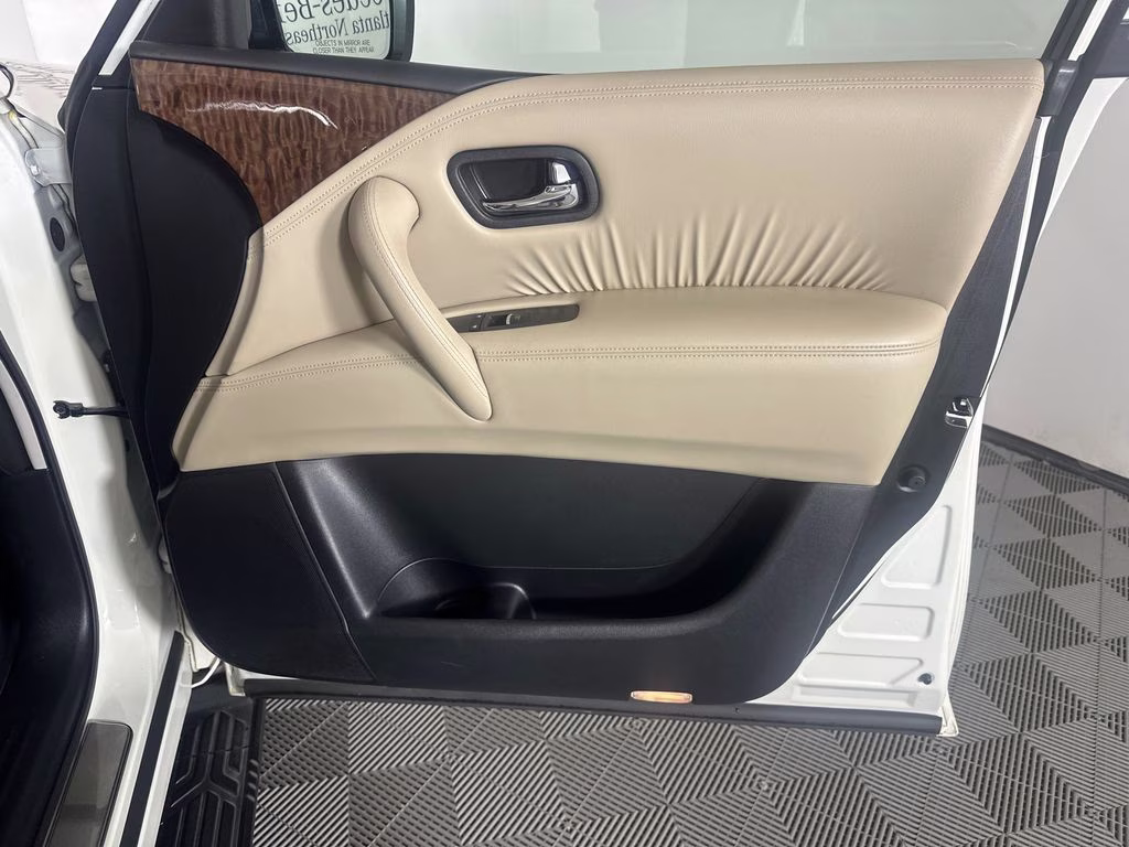 2019 Pearl White Tricoat Nissan Armada SL RWD SUV