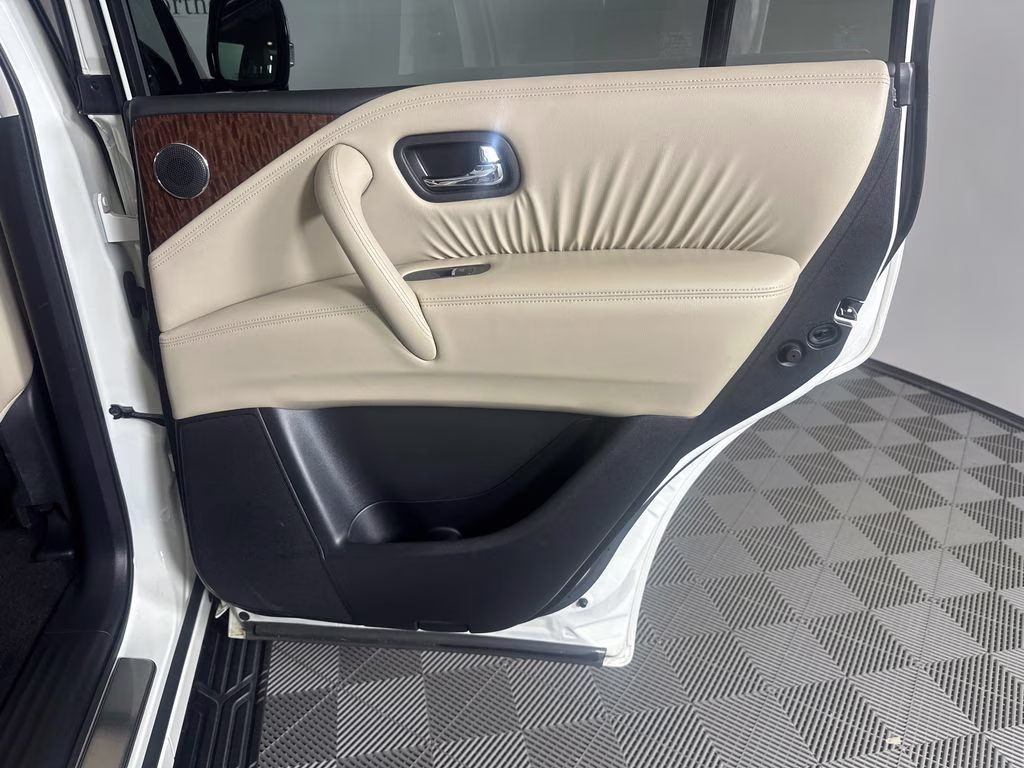 2019 Pearl White Tricoat Nissan Armada SL RWD SUV
