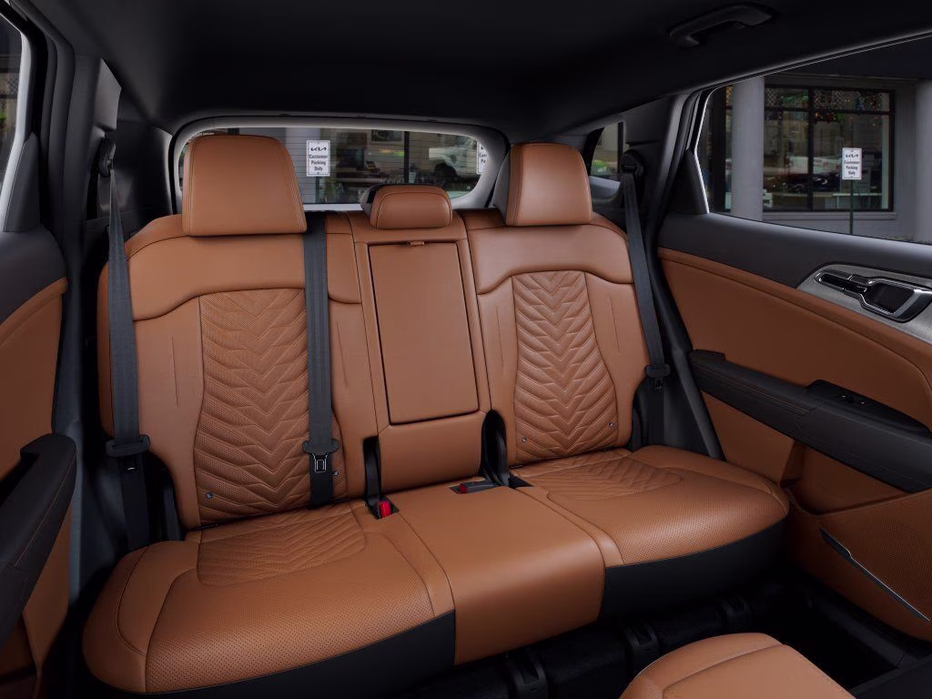 2026 Fusion Black Kia Sportage Hybrid X-Line AWD SUV
