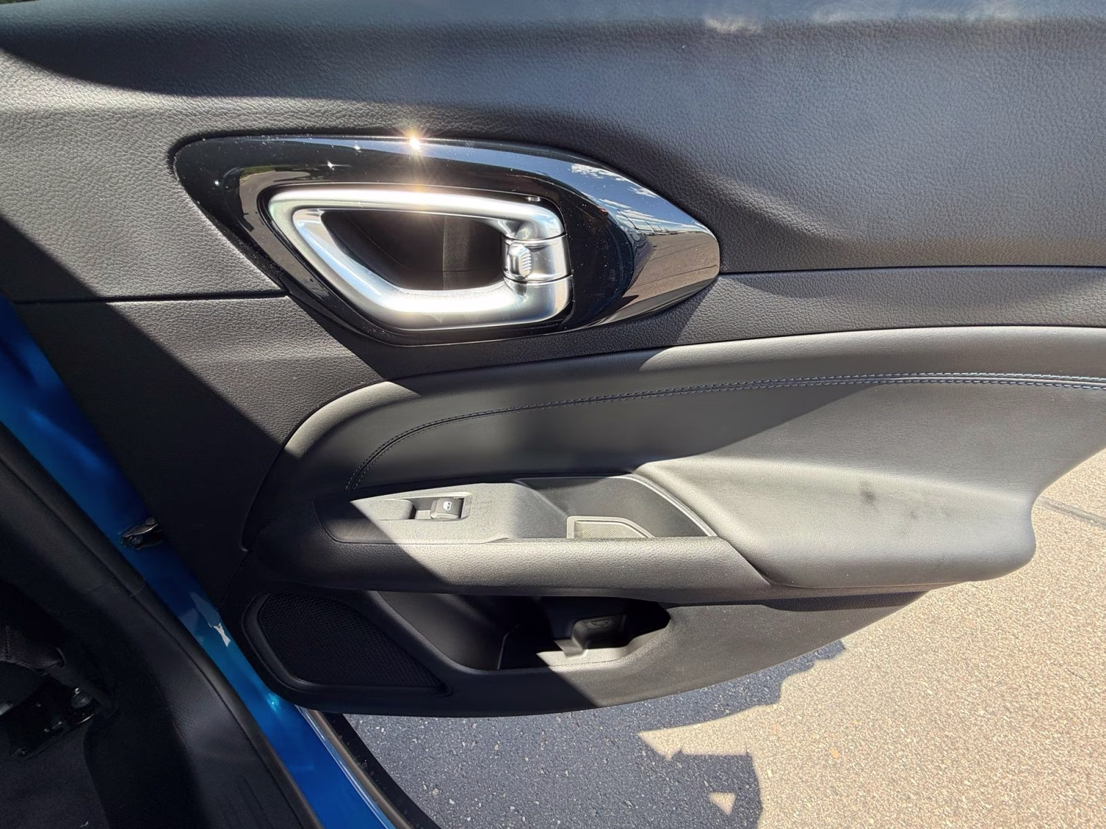 2026 Hydro Blue Pearlcoat Jeep Compass Latitude 4X4 SUV