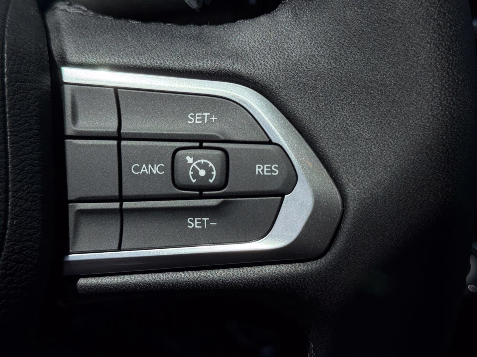 2026 Hydro Blue Pearlcoat Jeep Compass Latitude 4X4 SUV
