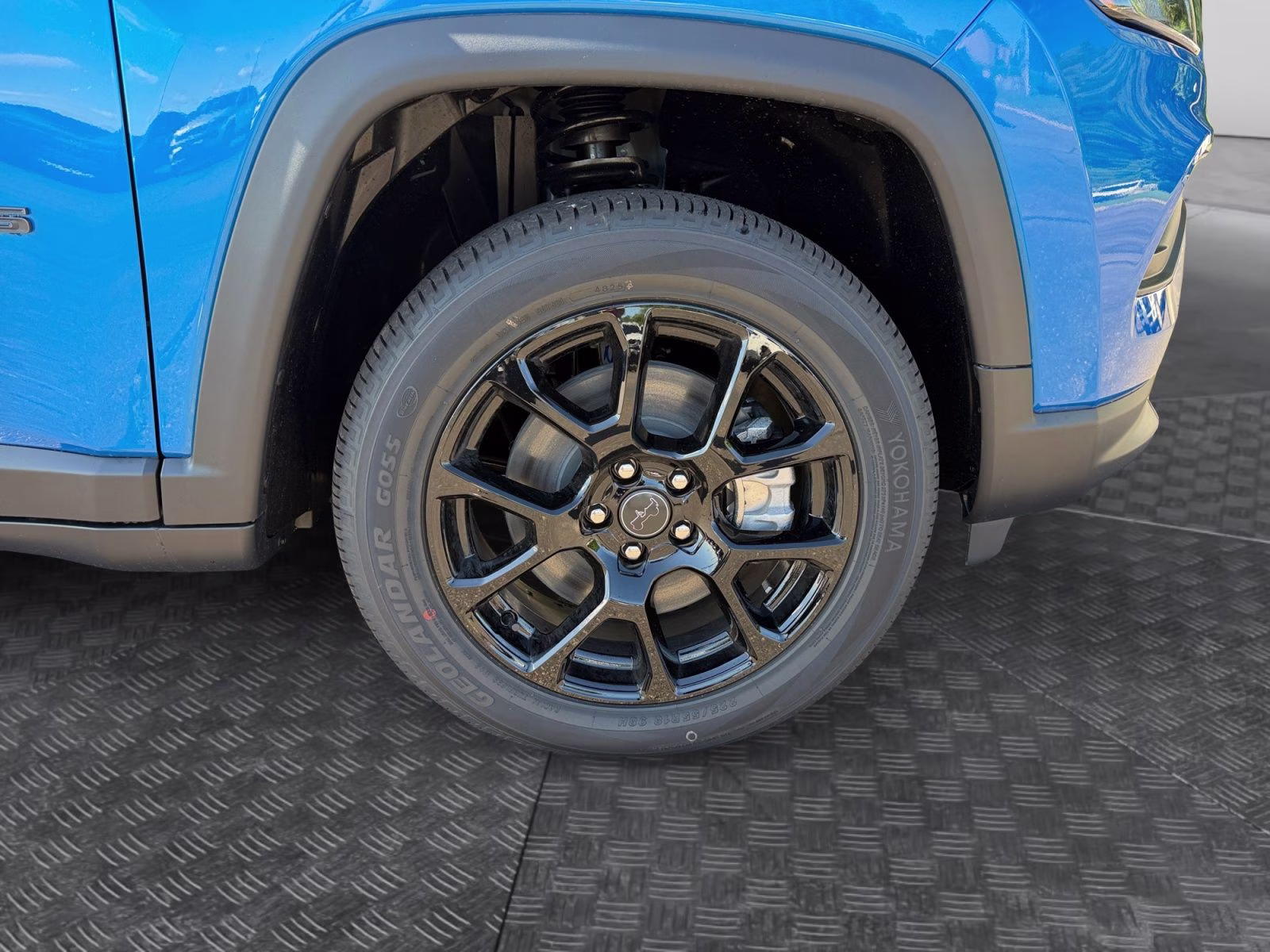 2026 Hydro Blue Pearlcoat Jeep Compass Latitude 4X4 SUV