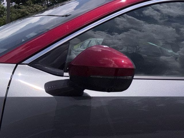 2026 Gun Metallic/Scarlet Ember Tintcoat Nissan Kicks SR FWD SUV