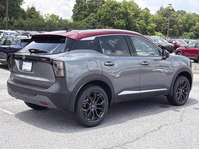 2026 Gun Metallic/Scarlet Ember Tintcoat Nissan Kicks SR FWD SUV