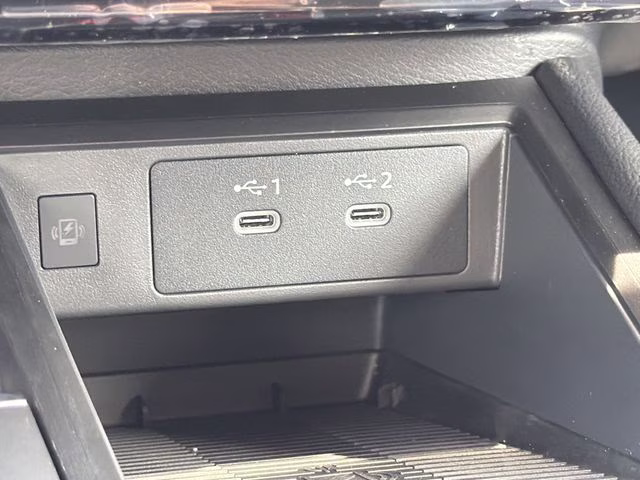 2026 Gun Metallic Nissan Kicks SR FWD SUV