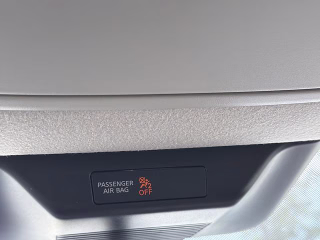 2026 Gun Metallic Nissan Kicks SR FWD SUV