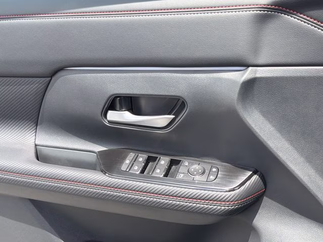 2026 Gun Metallic Nissan Kicks SR FWD SUV