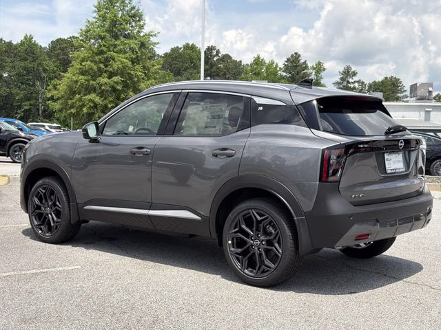 2026 Gun Metallic Nissan Kicks SR FWD SUV