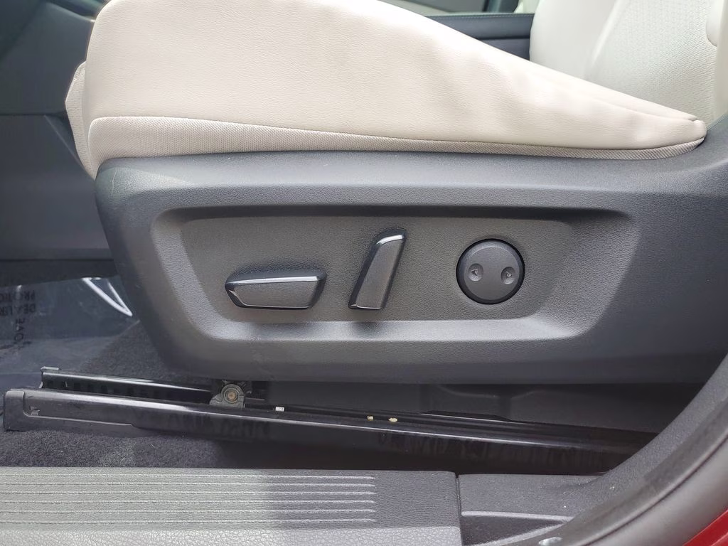 2021 Scarlet Ember Tintcoat Nissan Rogue SV FWD SUV