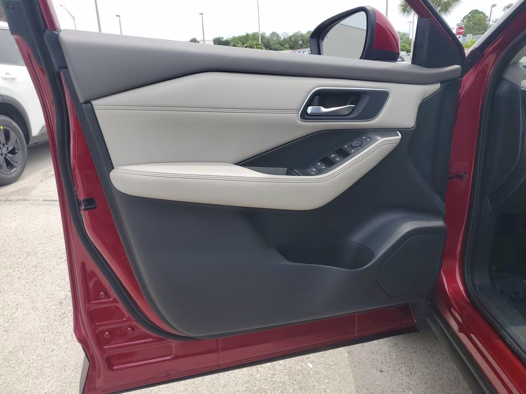 2021 Scarlet Ember Tintcoat Nissan Rogue SV FWD SUV