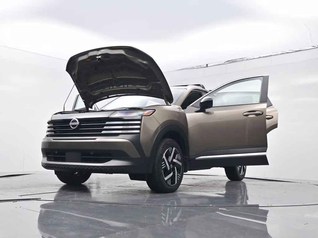 2026 Canyon Bronze Metallic Nissan Kicks SV FWD SUV
