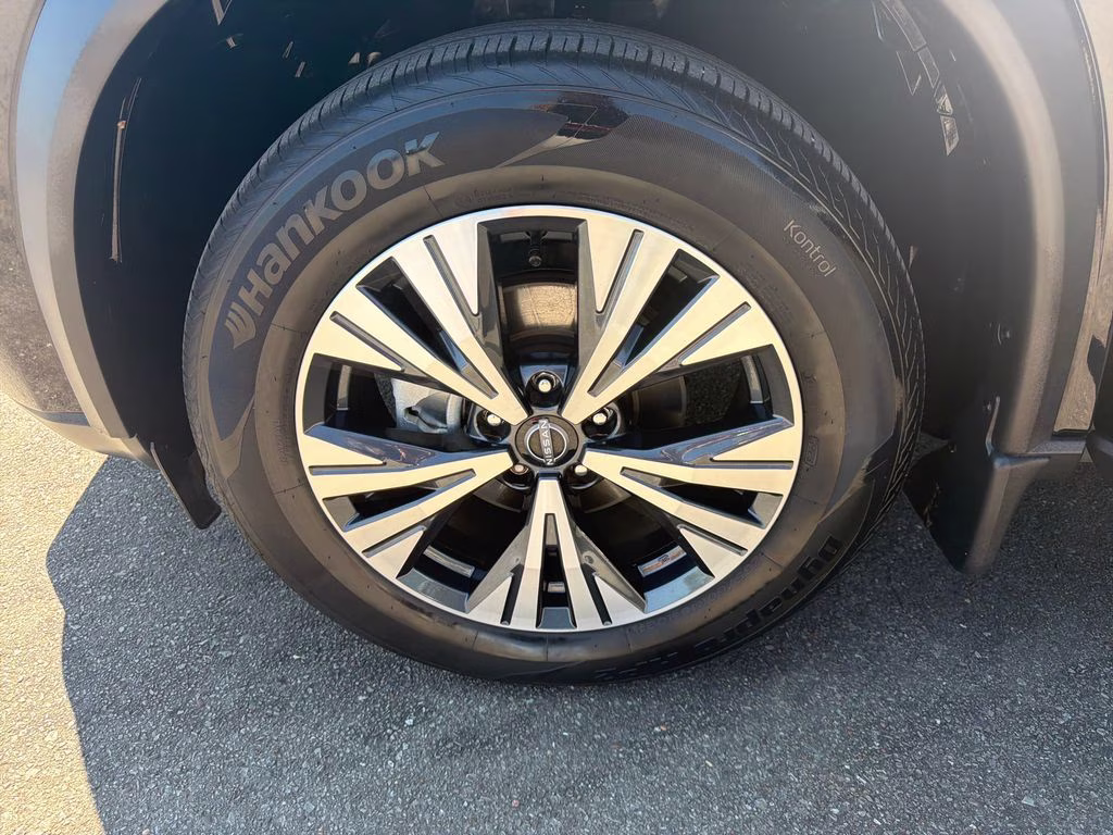 2023 Super Black Nissan Rogue SV AWD SUV