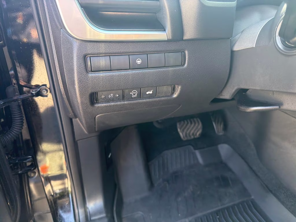 2023 Super Black Nissan Rogue SV AWD SUV