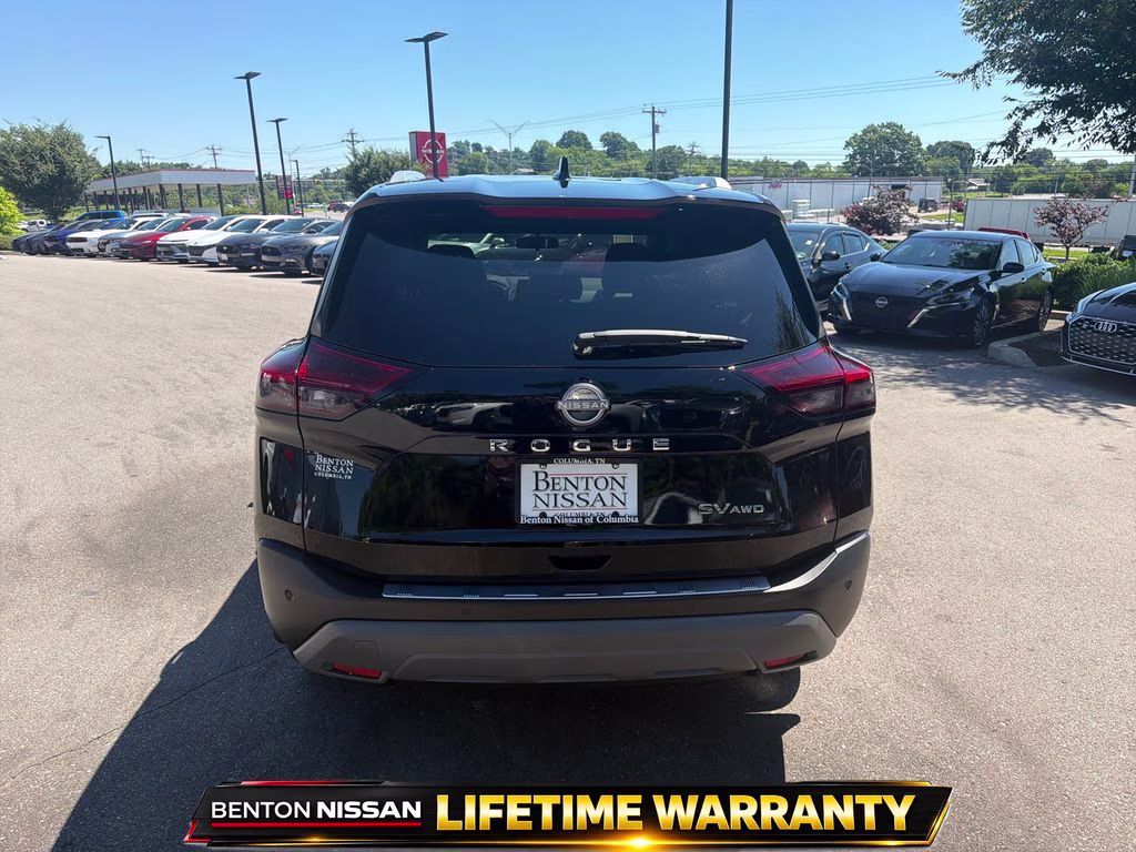2023 Super Black Nissan Rogue SV AWD SUV
