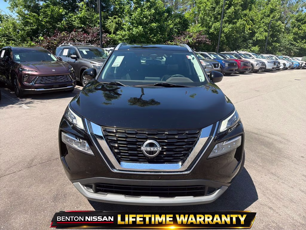 2023 Super Black Nissan Rogue SV AWD SUV