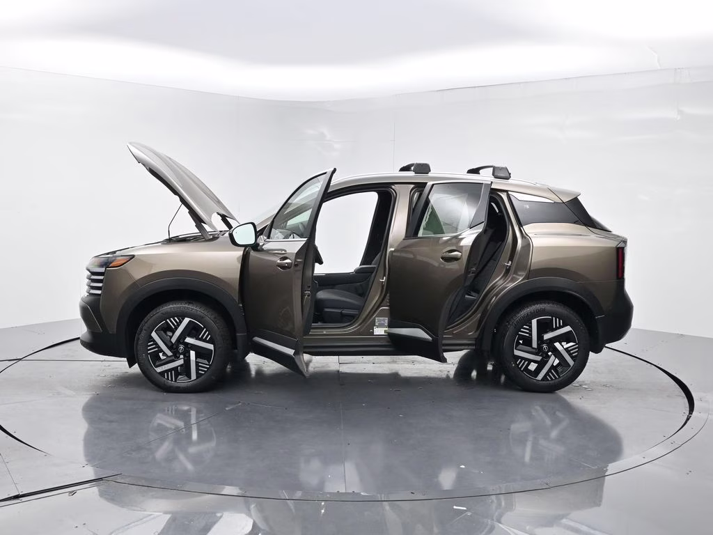 2026 Canyon Bronze Metallic Nissan Kicks SV FWD SUV