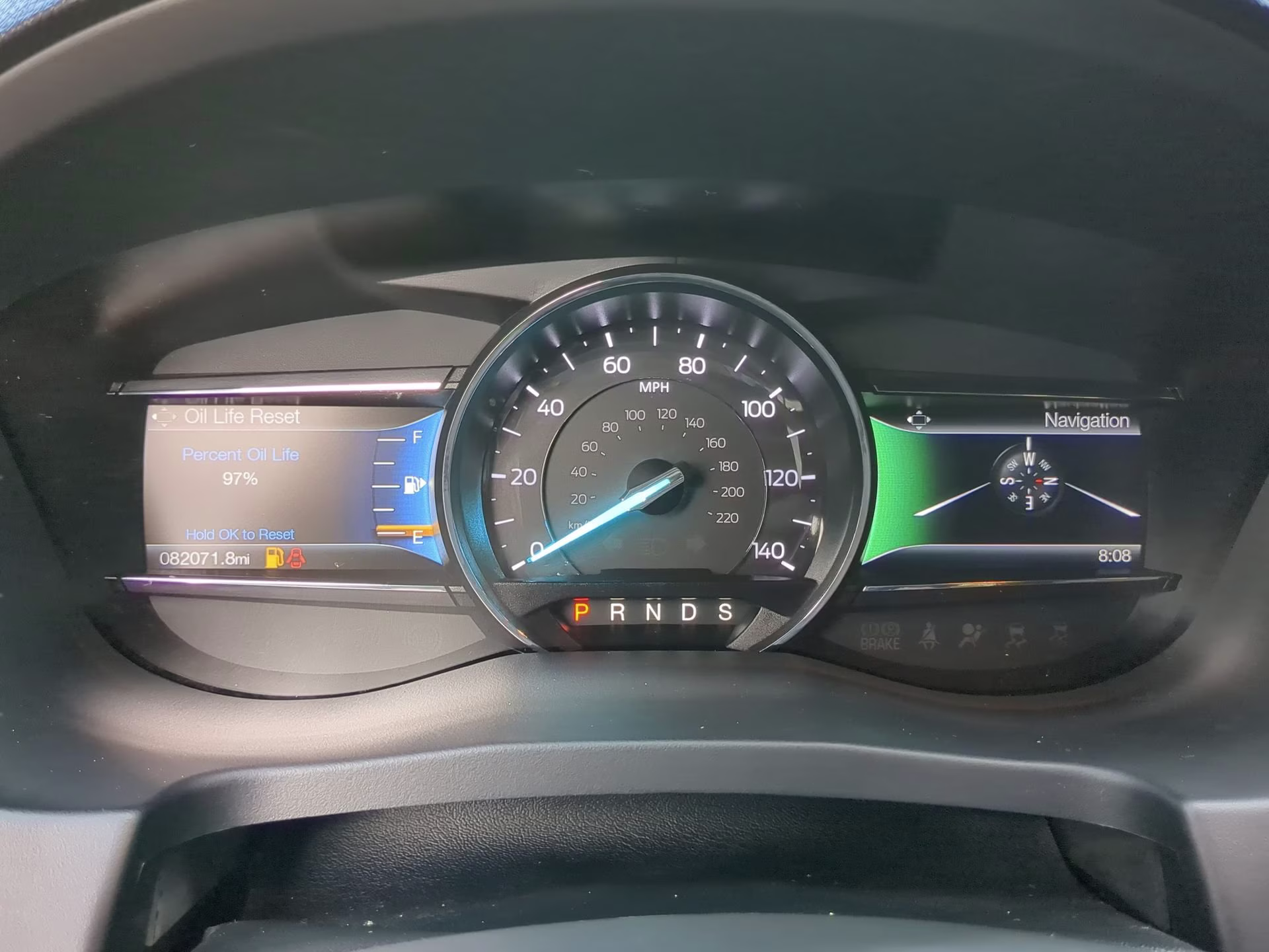 2017 Magnetic Metallic Ford Explorer XLT FWD SUV
